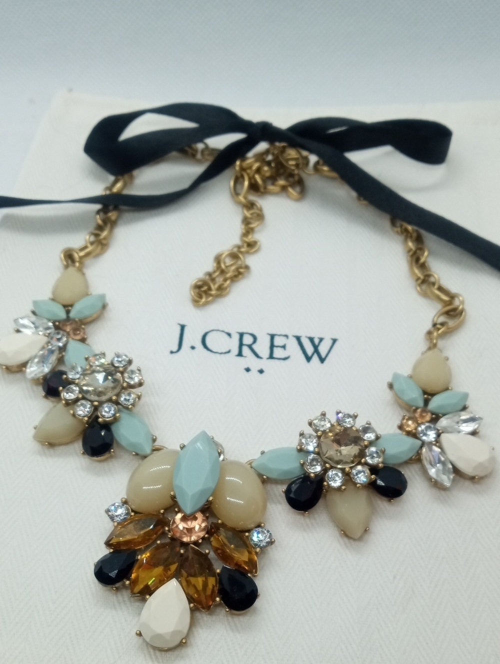 J.CREW DROPLET BE-JEWELED NECKLACE - Picture 10 of 11